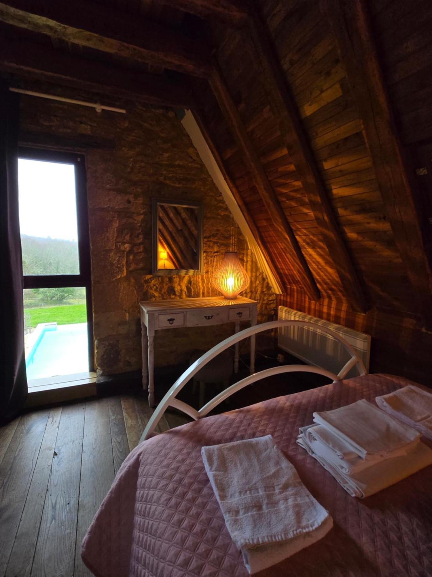 Gite Les Combes Montignac Lascaux Exterior foto